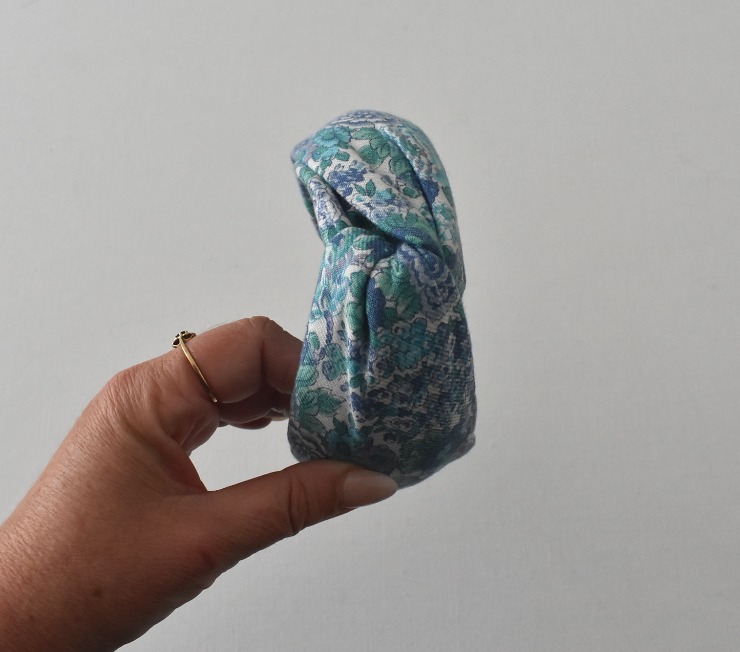 Ladies Knot or Twisted Alice band - Liberty of London Blue Elysian Lantana print (cotton & wool blend)