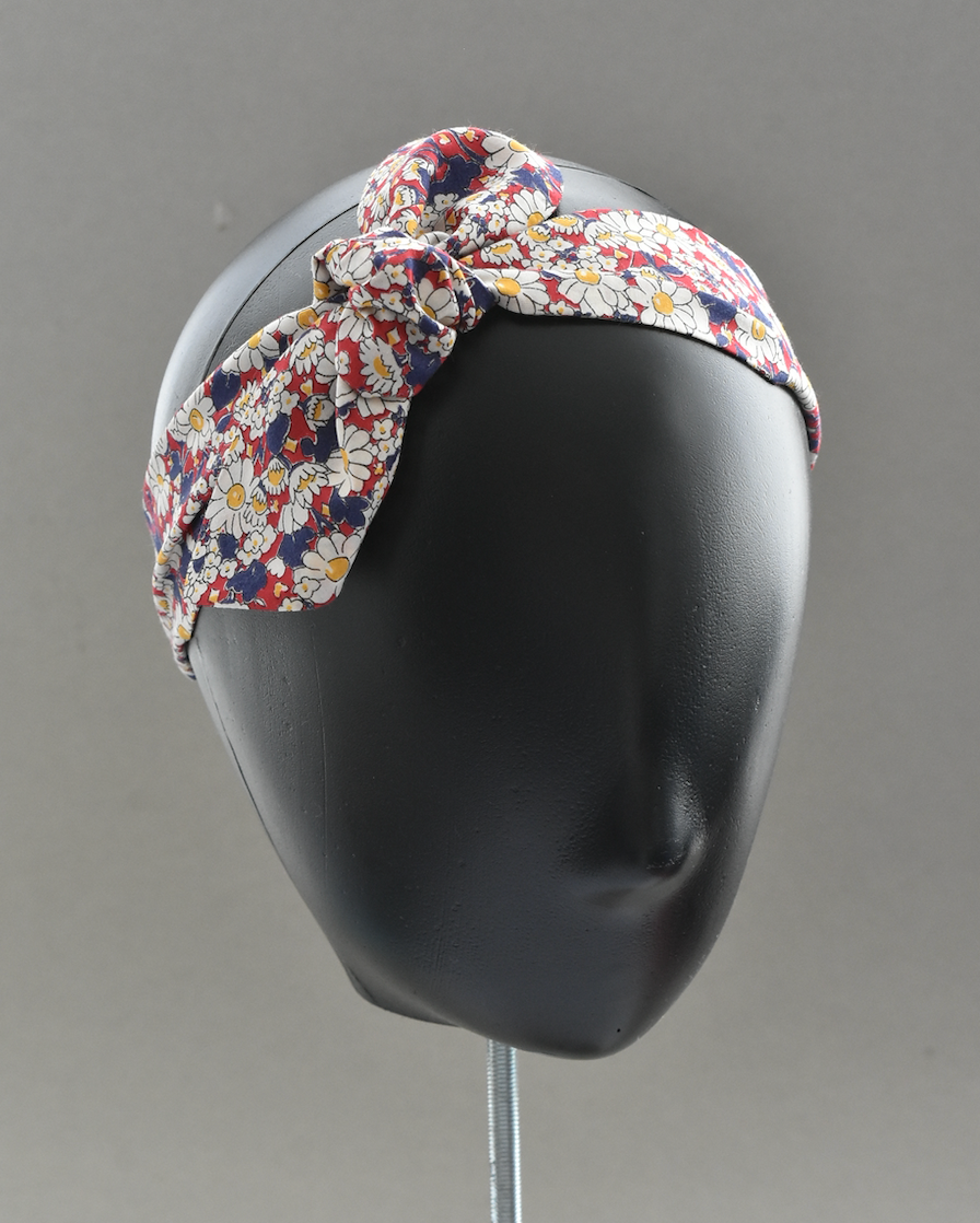Ladies Knot hairband - Vintage Liberty of London Daisy