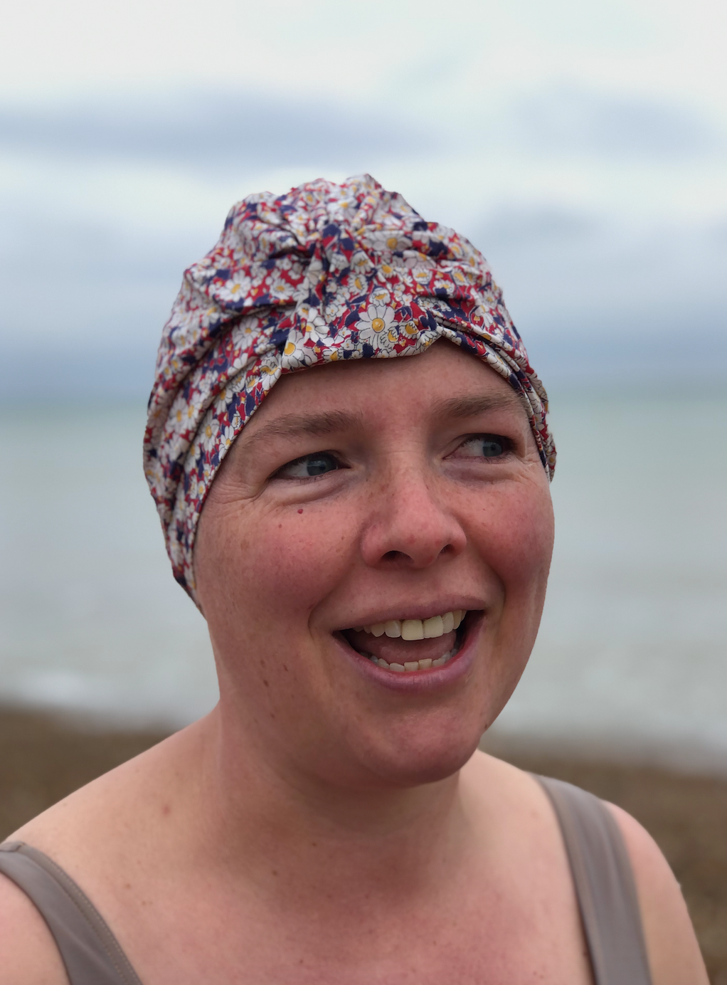 Salty Sea Knot - Swimming Cap Topper - Swim Turban - Vintage Liberty Daisy