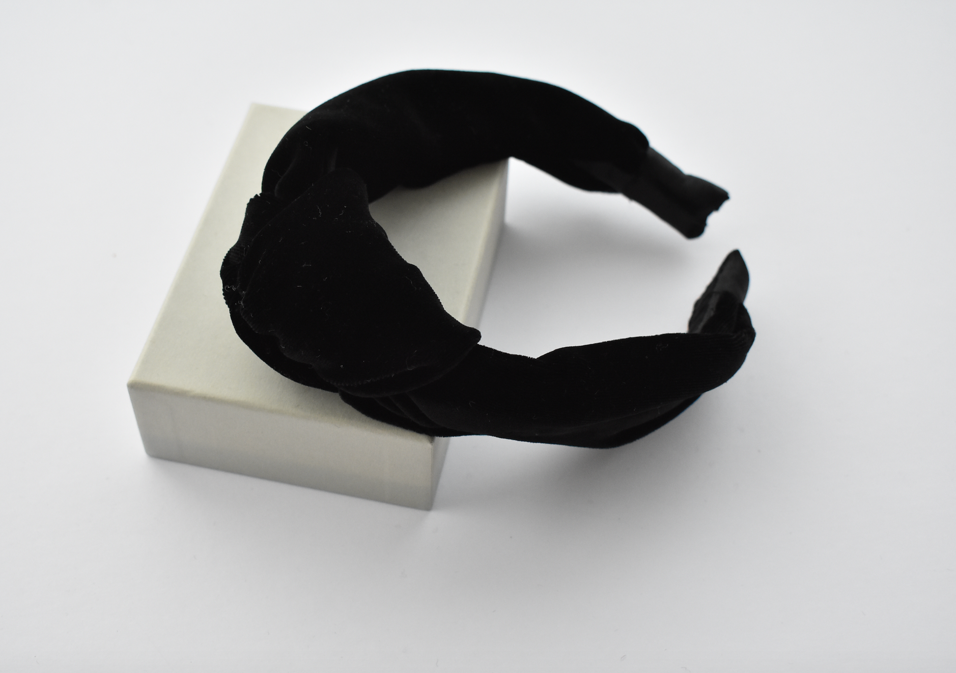 Ladies Tot Knot Alice band - Black Velvet - Tot Knots of Brighton