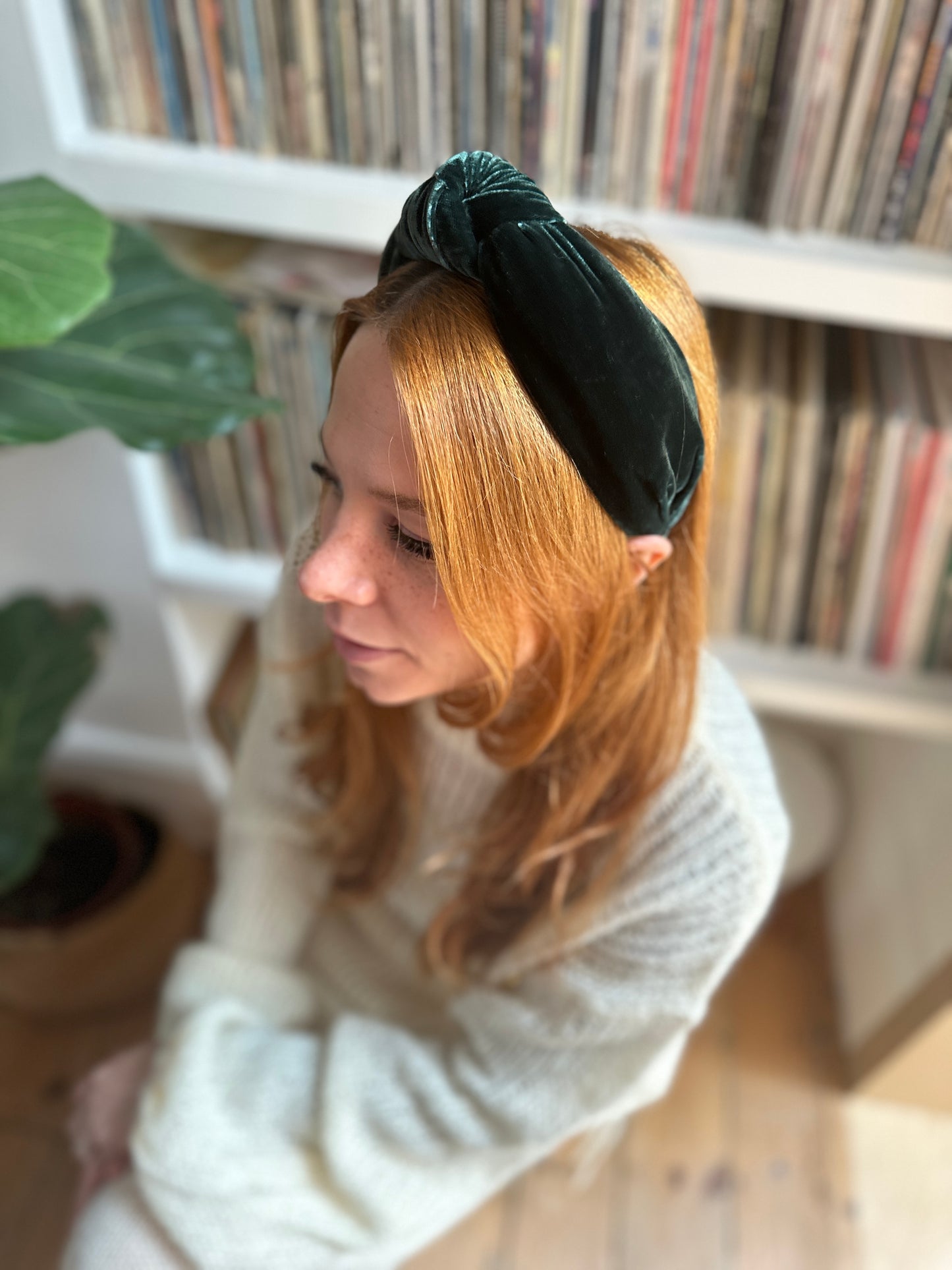 Classic Knot headband - Green Silk Velvet