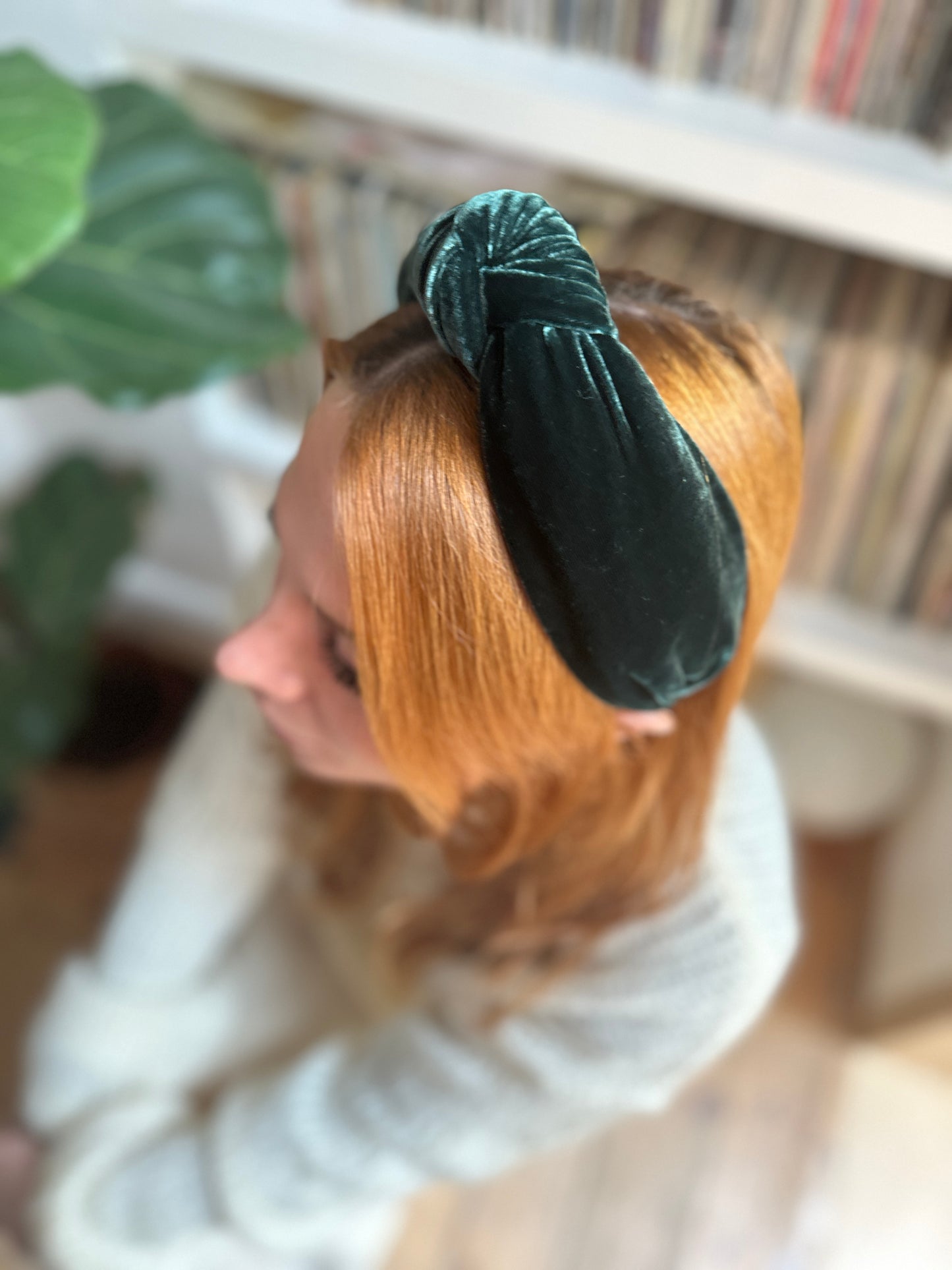 Classic Knot headband - Green Silk Velvet