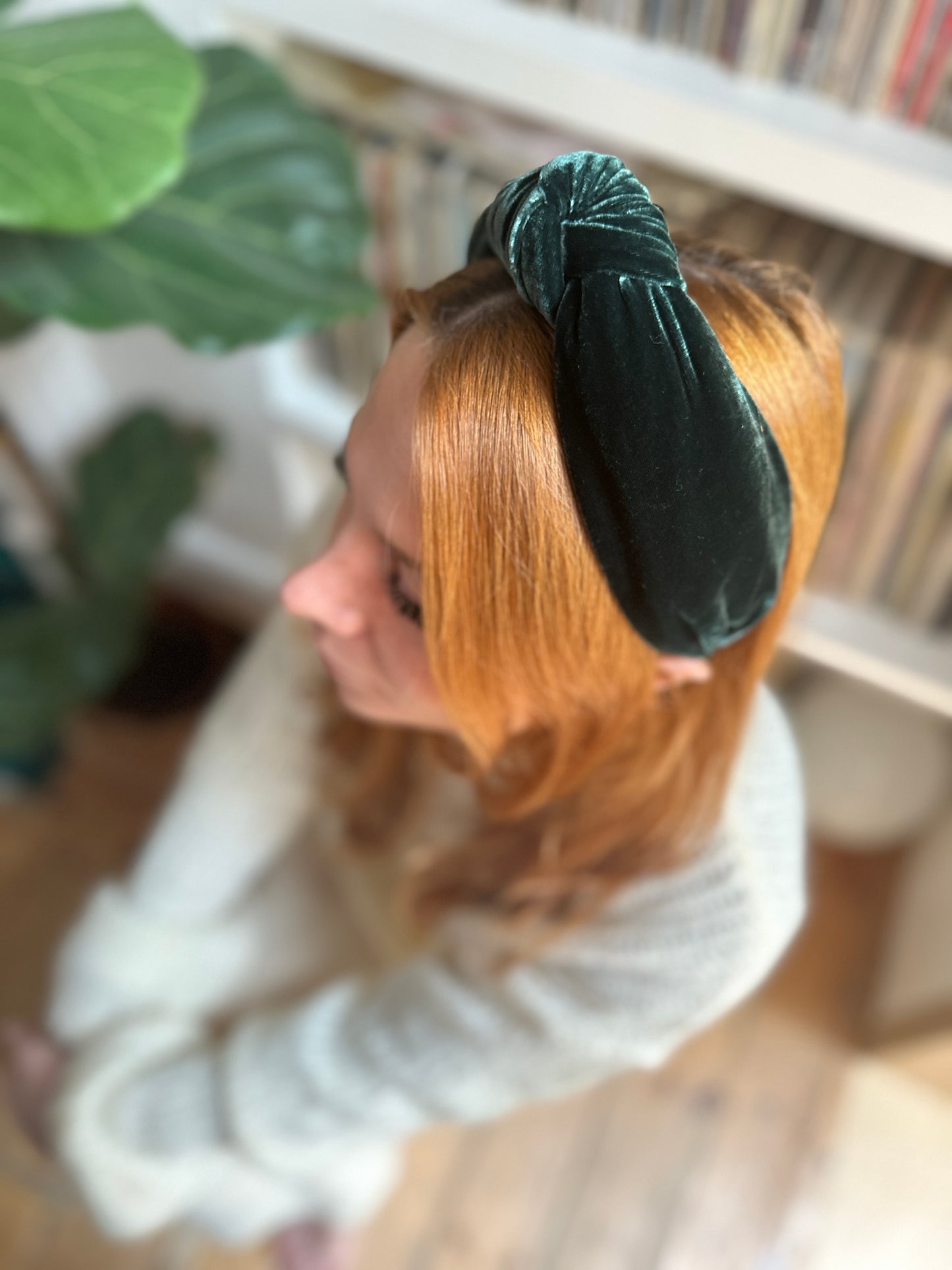 Classic Knot headband - Green Silk Velvet