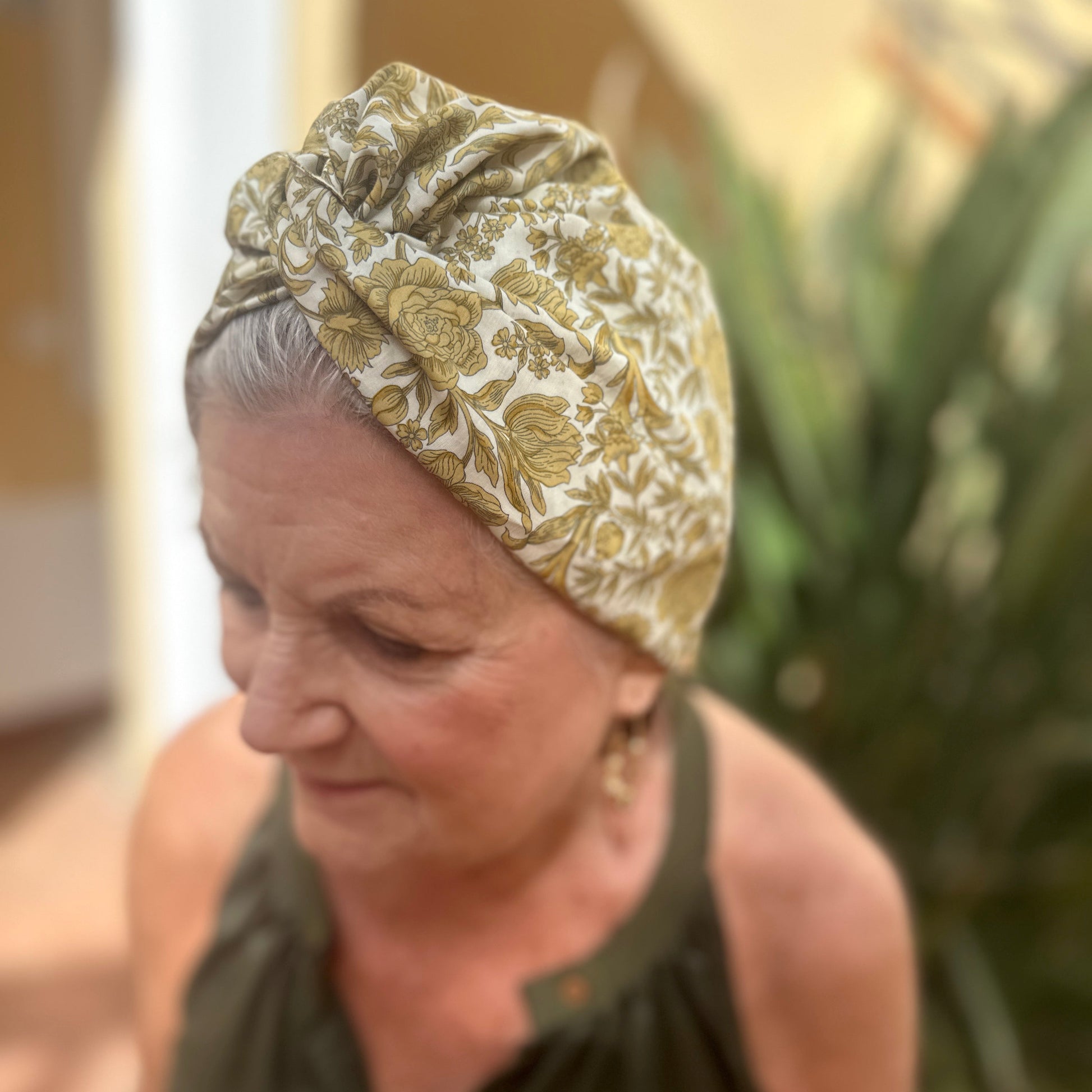 Little Susan Turban Hat -Gold graphic print - Silk & Lawn