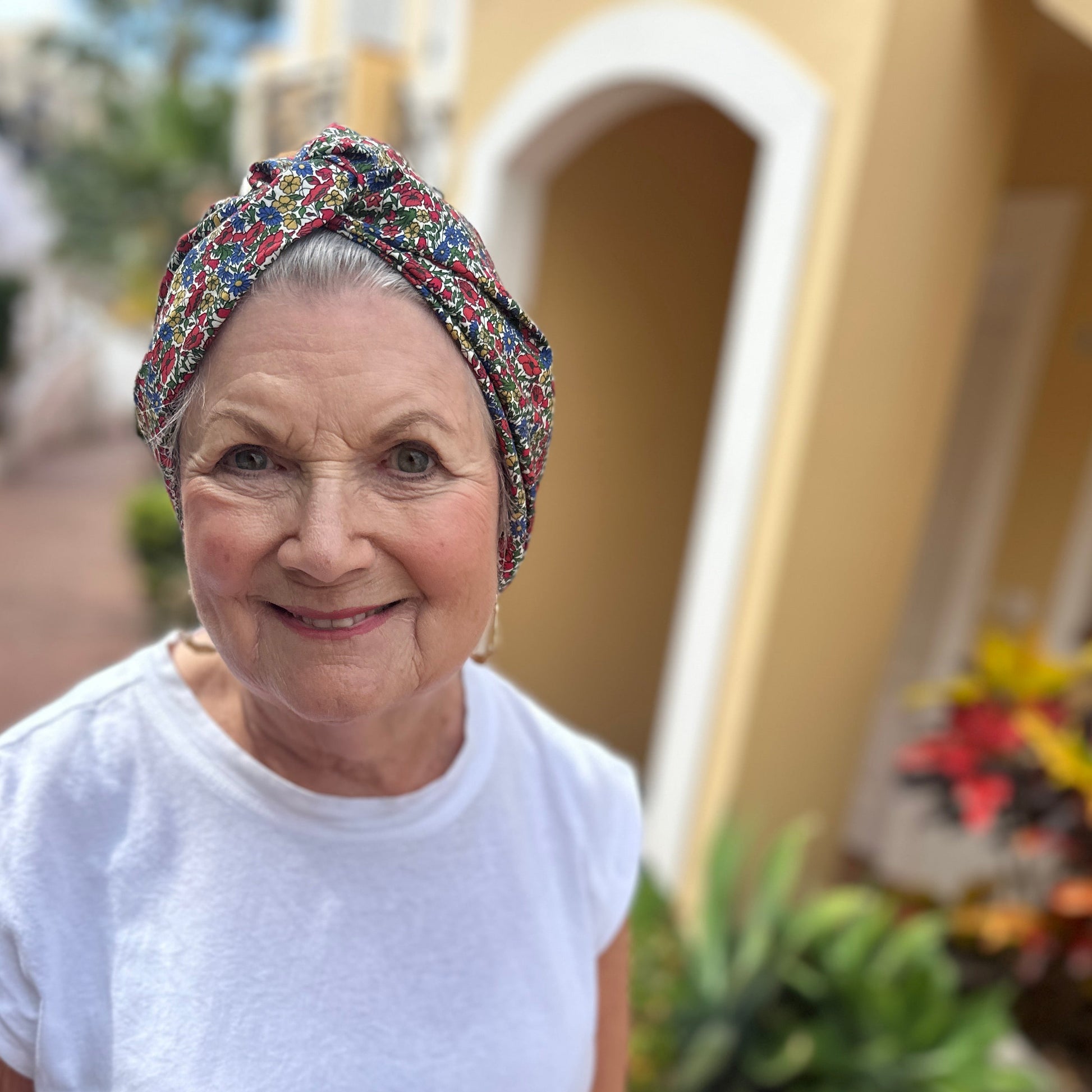 Little Susan Turban Hat -Red Poppy & Daisy Liberty floral print - Silk & Lawn