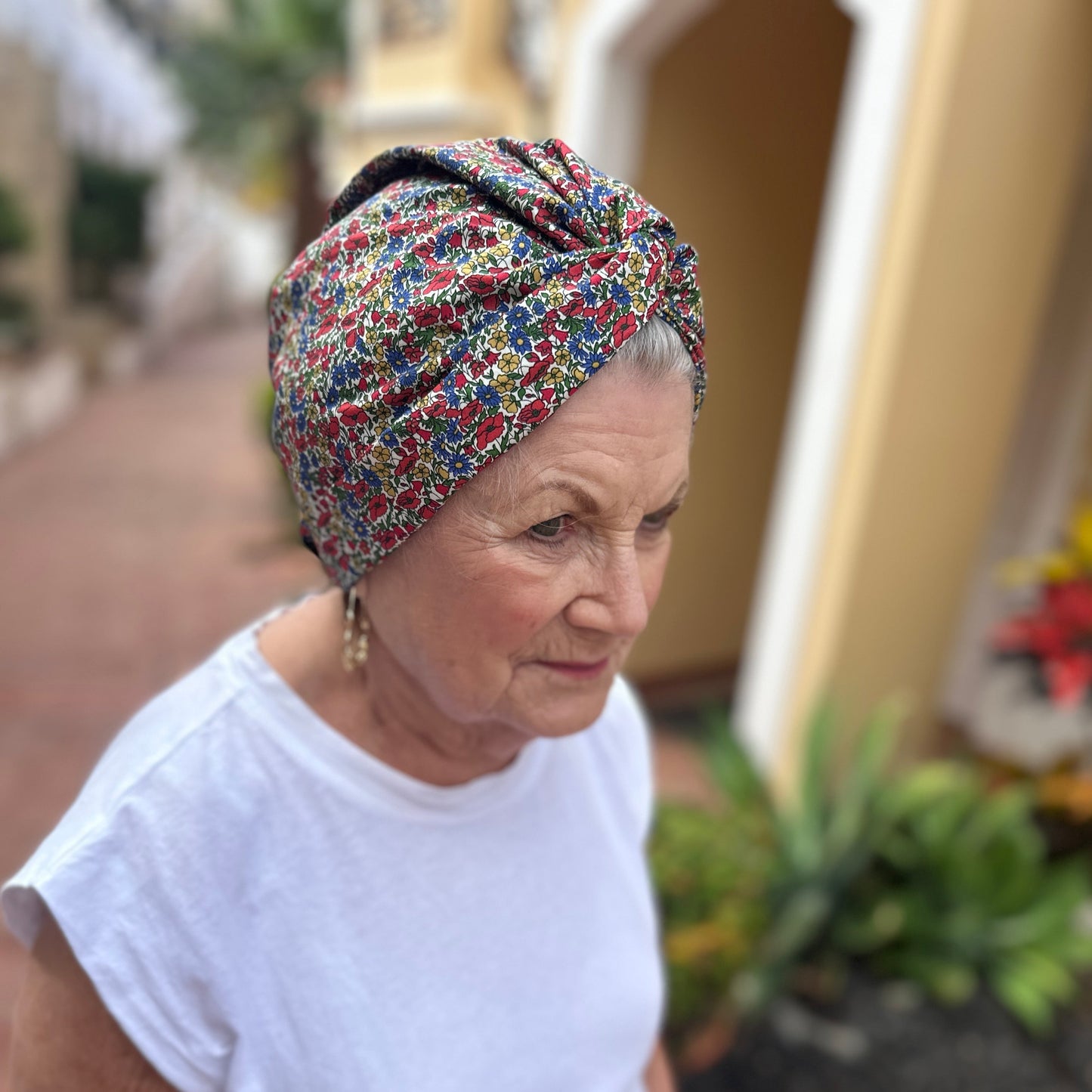 Little Susan Turban Hat -Red Poppy & Daisy Liberty floral print - Silk & Lawn