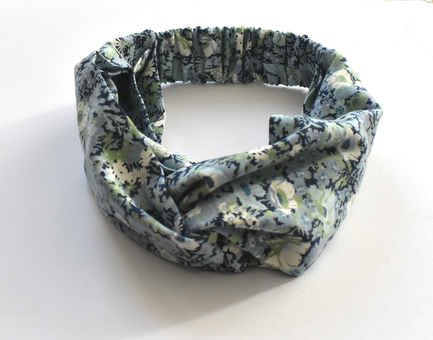 Twisted Turban hairband in Blue Thorpe Floral Liberty of London Lantana