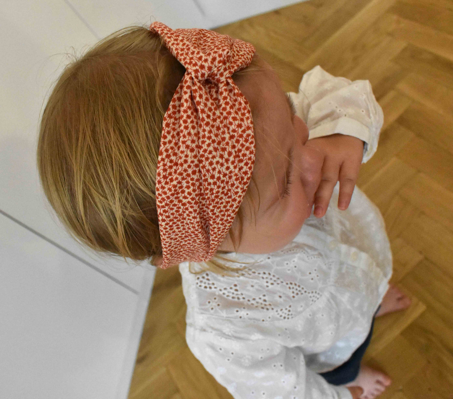 Tot Knot Twisted hairband - Red and White Floral - Tot Knots of Brighton