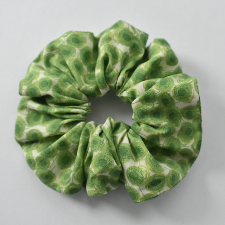 Scrunchie - Liberty of London Xanthe Sunbeam Green - Silk & Lawn