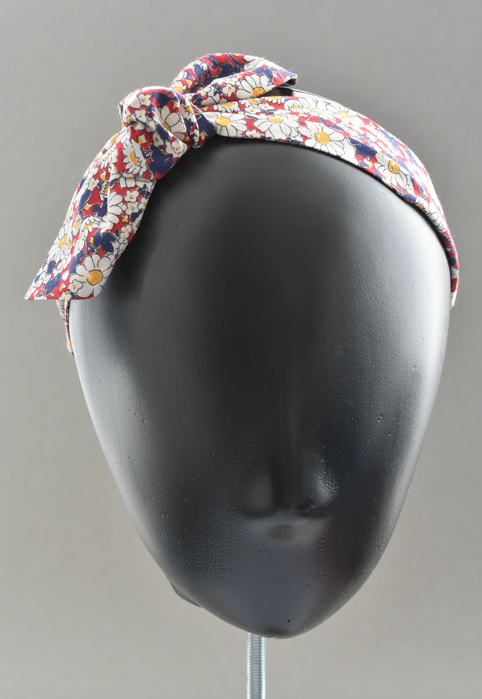 Ladies Knot hairband - Vintage Liberty of London Daisy