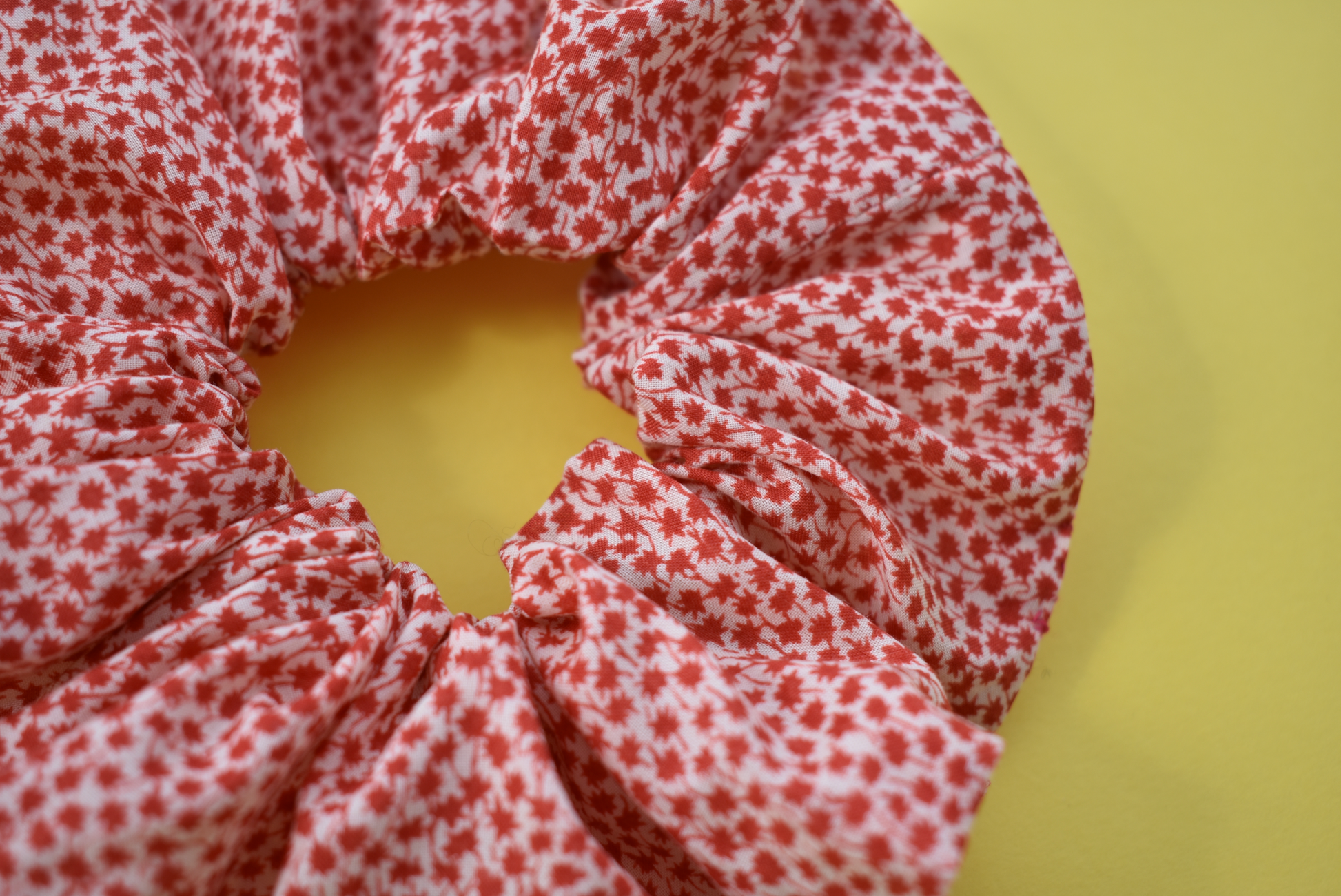 Red and White Floral Scrunchie - Tot Knots of Brighton